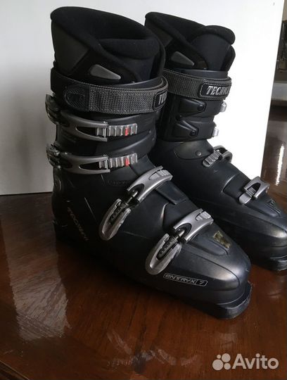 Горные лыжи, ботинки, палки