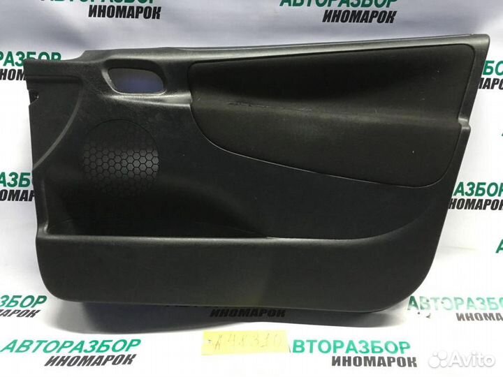 Обшивка двери передней правой для Peugeot 200 207
