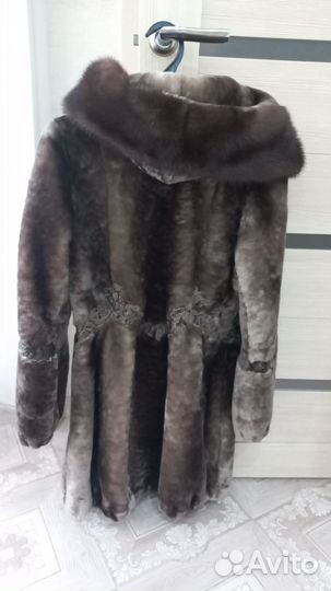 Продам шубу мутоновую