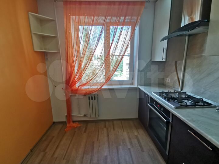 2-к. квартира, 48 м², 6/9 эт.