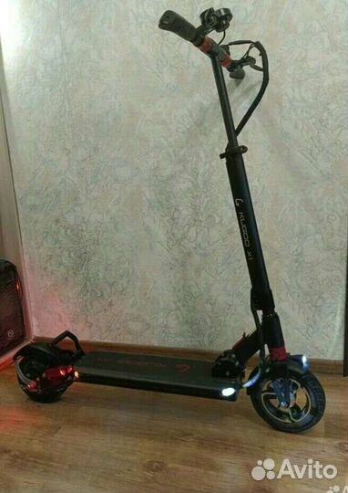 Электросамокат Kuggo x1