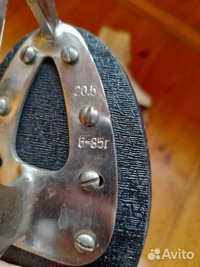 Коньки ледовые маленькие