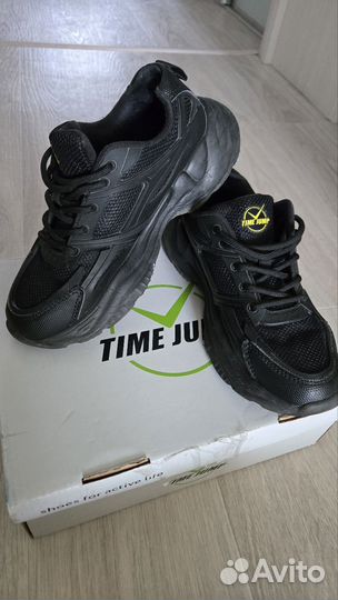 Кроссовки для мальчика 34 размер