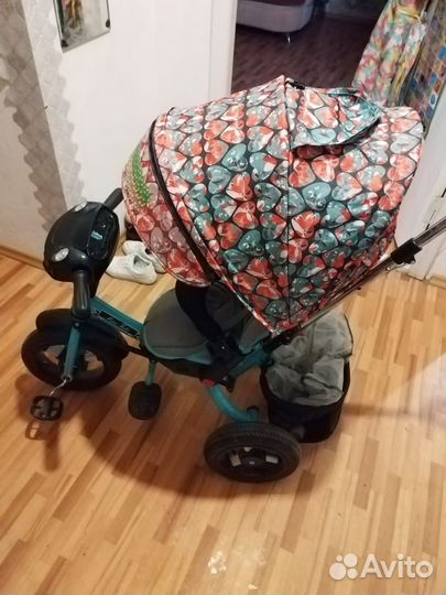 Детский велосипед с ручкой