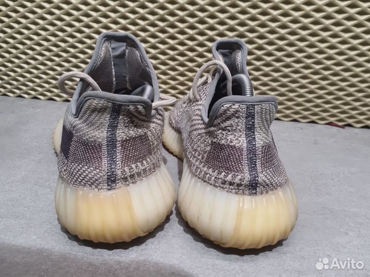 Кроссовки Adidas Yeezy Boost 350 оригинал 43