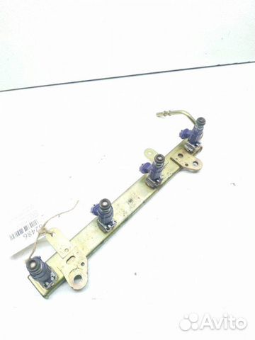 Форсунка топливная Nissan X-Trail T30 QR20DE