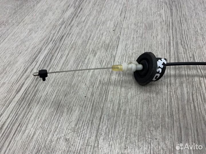 Трос открывания двери задний Audi A6 C6 caha 2.0