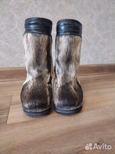 Продам детские унты б/у в хорошем состоянии