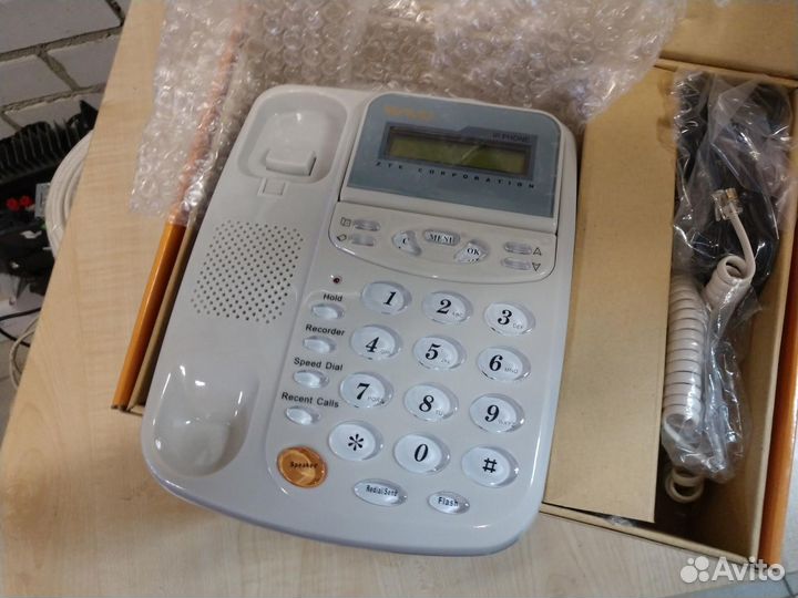 Телефон IP (VoIP) ZTE ZXV10 P801 новые опт/Роз