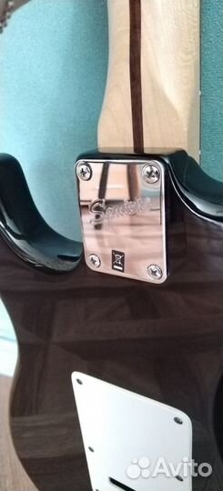 Электрогитара fender