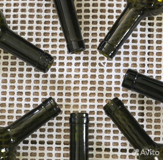 Бутылки стеклянные оливковые красивые (декор)