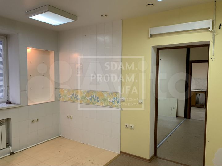 Продам 61 кв.м на ул.Кавказкой с отд.входом