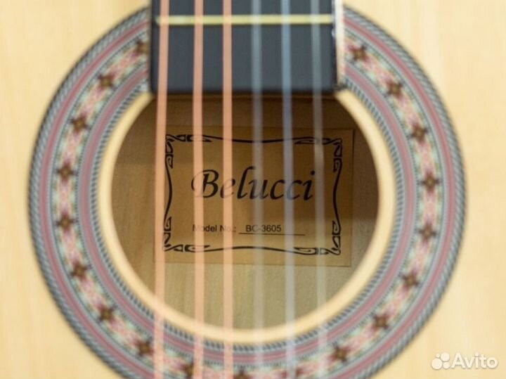 Классическая гитара Belucci