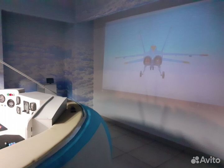 Самолёт - игровой авиасимулятор