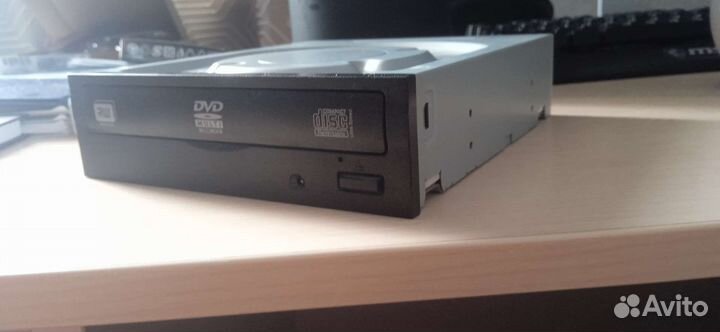 Оптический привод DVD