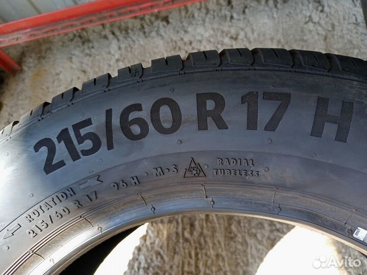 Continental AllSeasonContact 215/60 R17