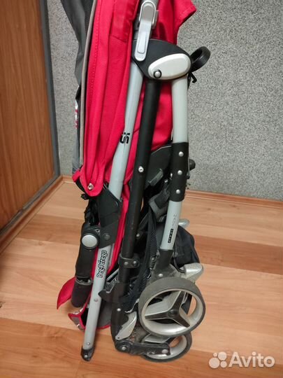 Прогулочная коляска трость peg perego