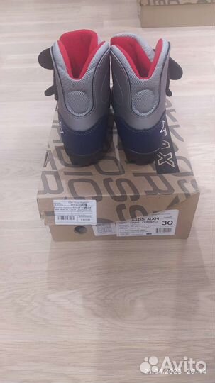 Лыжные ботинки marax