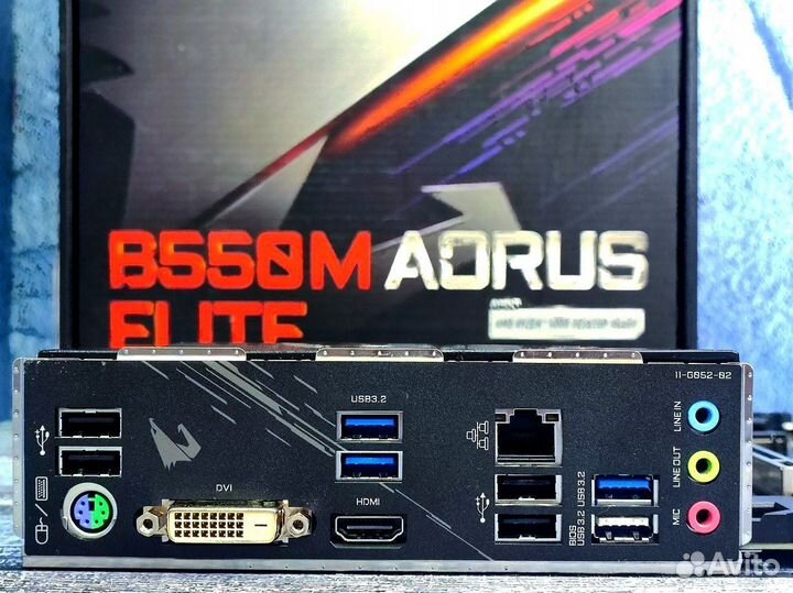 Материнская плата Gigabayte b550m aorus elite
