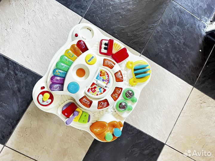 Развивающий музыкальный столик