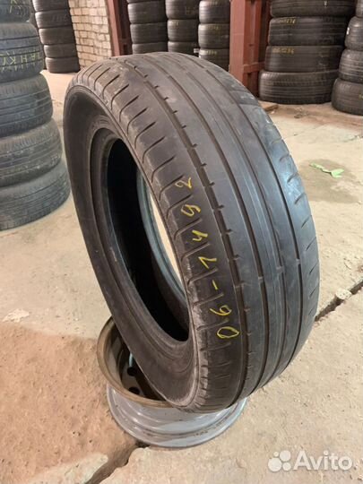Goodyear EfficientGrip 235/60 R17