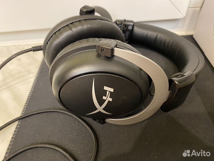 Наушники HyperX