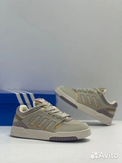 Кроссовки женские Adidas Drop Step (36-41)