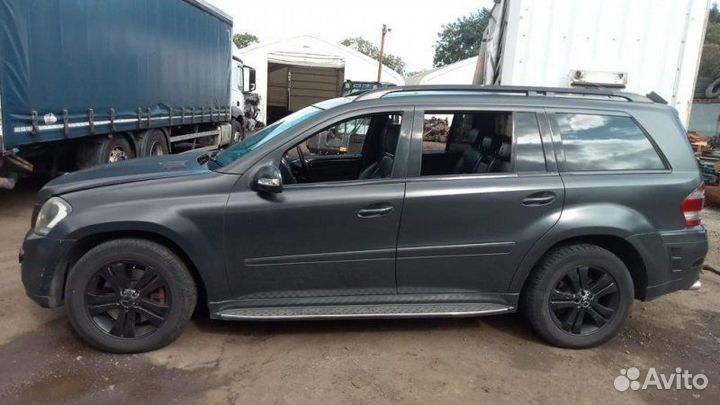 Ноускат в сборе бампер передний Mercedes Benz