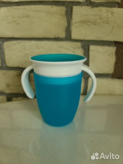 Детская кружка непроливайка