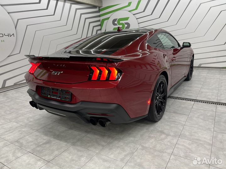 Ford Mustang 5.0 AT, 2023, 5 800 км