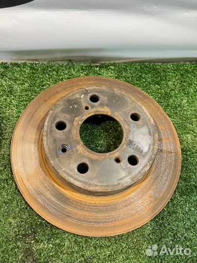 Диск тормозной (пара) задний Suzuki Escudo YE21S