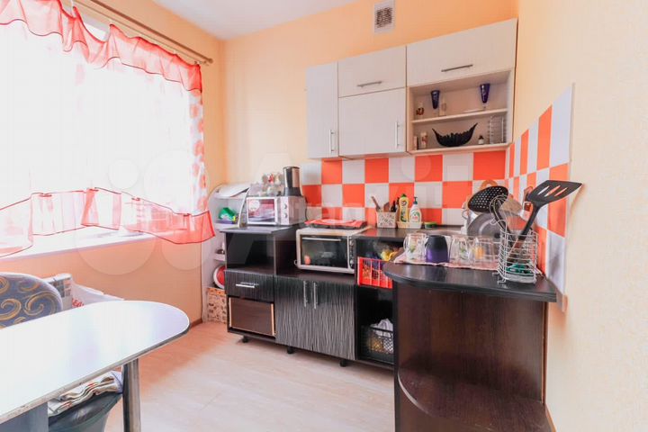 1-к. квартира, 37 м², 3/6 эт.