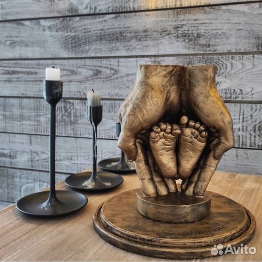 Детские слепки ручек и ножек