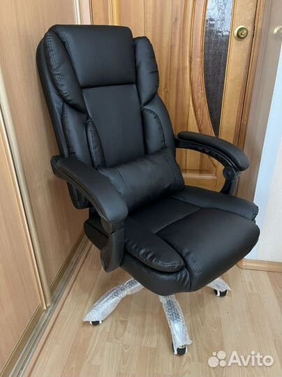 Компьютерное кресло с пружинным блоком