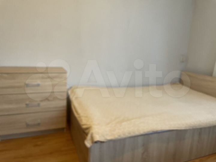 Комната 15 м² в 4-к., 2/3 эт.