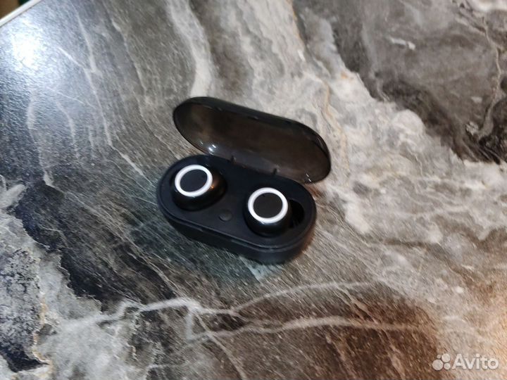 Беспроводные наушники