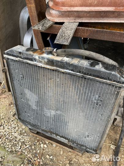 Радиатор паз