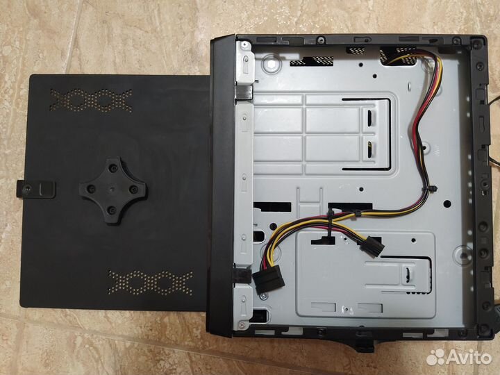 Корпус пк inwin eq101