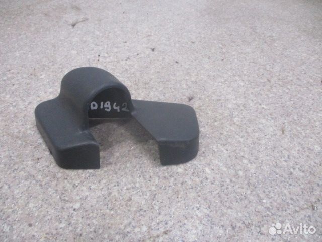 Крышка кронштейна зеркала Volvo 82268525