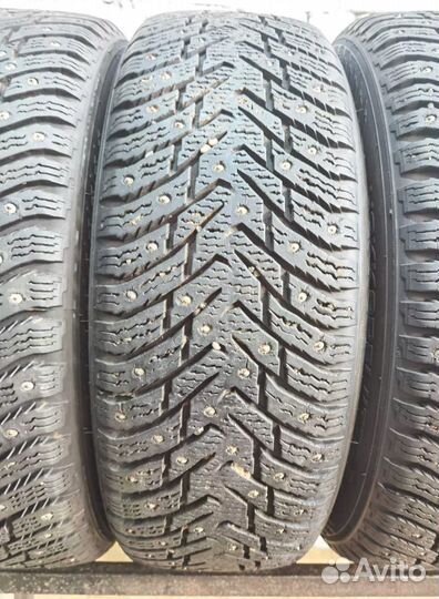 Nokian Tyres Hakkapeliitta 8 185/65 R15 92T