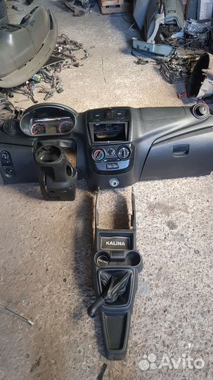 Панель парприз в сборе на калина 2