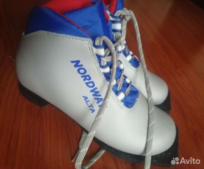 Лыжные ботинки nordway