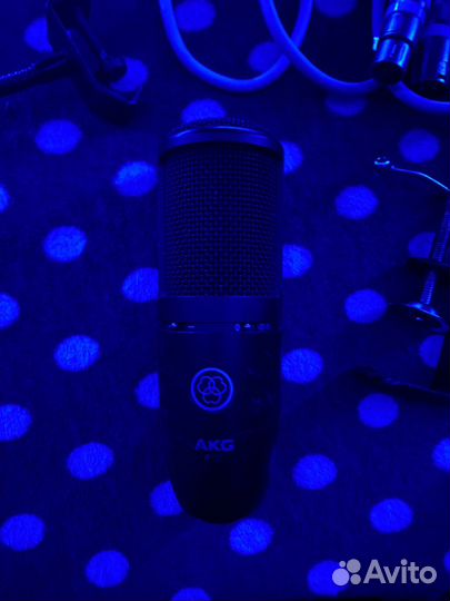 Студийный микрофон akg в аренду