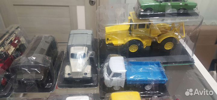 Машинки. 1:43