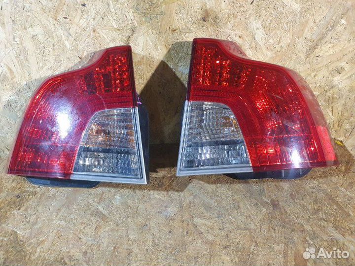 Фонарь Volvo S40 2.4 B5244S 2007-2012