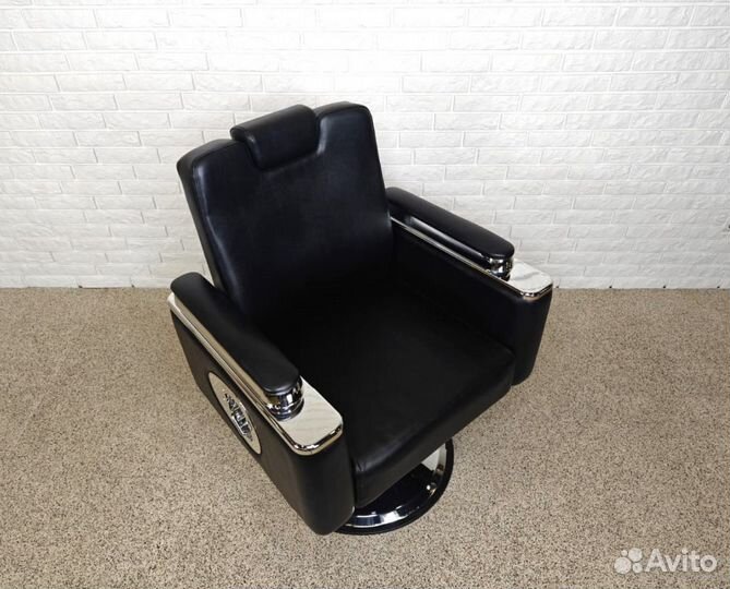Парикмахерское кресло Barselona, с откидной спинко