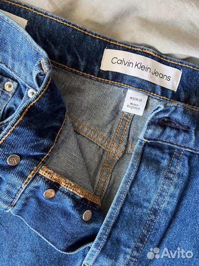 Джинсы Calvin Klein