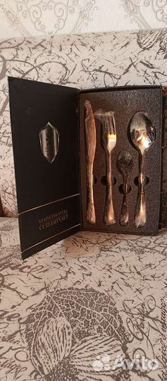 Набор столовых приборов подарочный уп. Новый