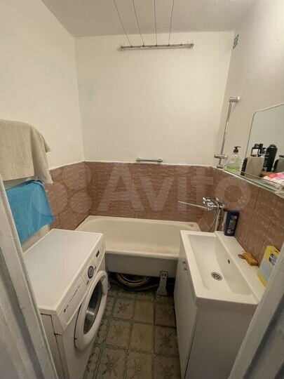 2-к. квартира, 55 м², 10/17 эт.