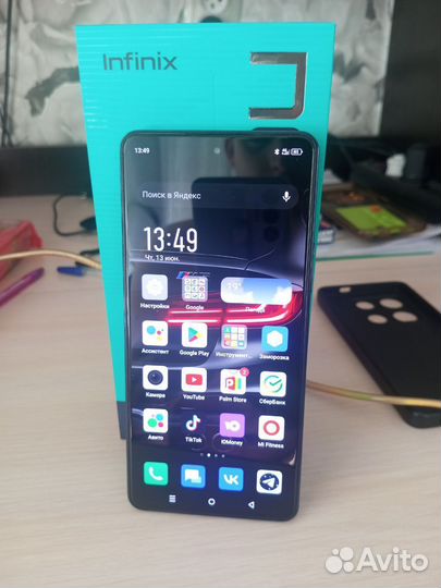 Infinix NOTE 30 Pro, 8/256 ГБ